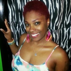 Meet your Posher, Symone